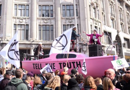 extinction rebellion blocks landmarks