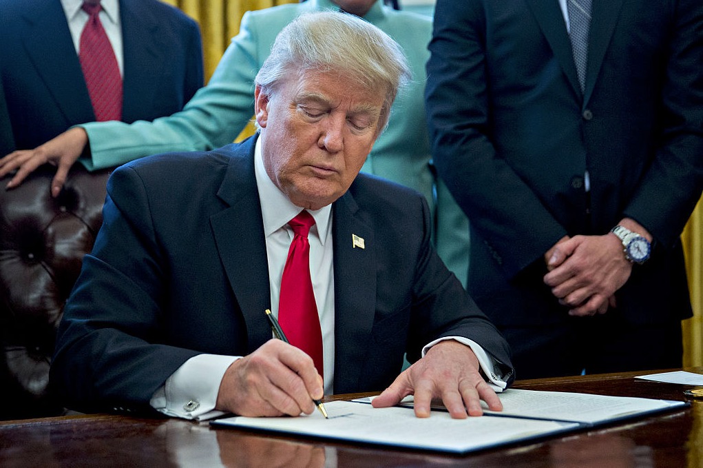 Trump To Sign Exec Order Suspending Eco-Regs Hampering Growth