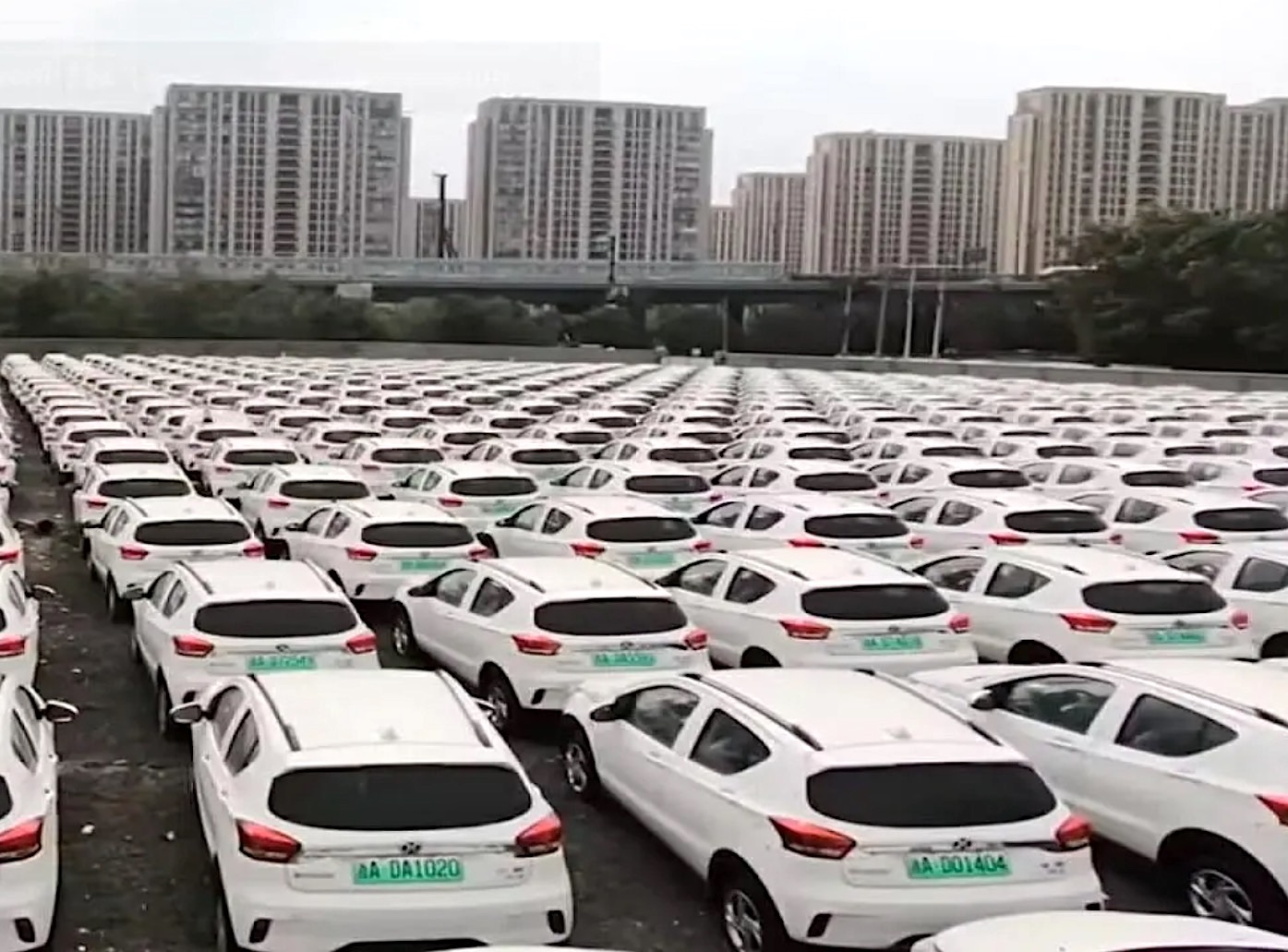 Shanghaied: New Report Spotlights China's Stranglehold On Green-Energy Supply Chains - Vimarsana News