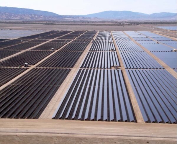 solar farm desert